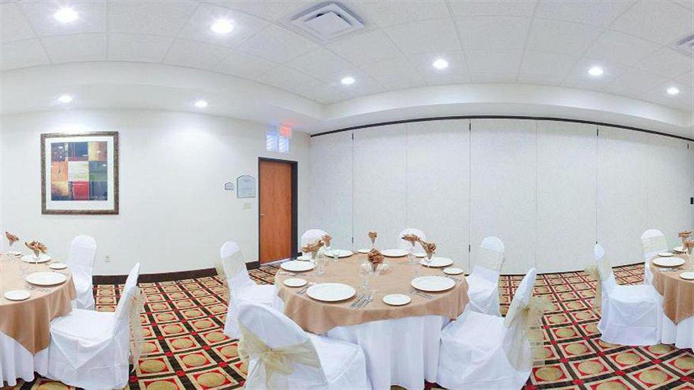 Holiday Inn Express Dumfries-Quantico By Ihg Экстерьер фото